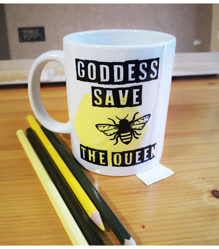 taza goddess save the queen